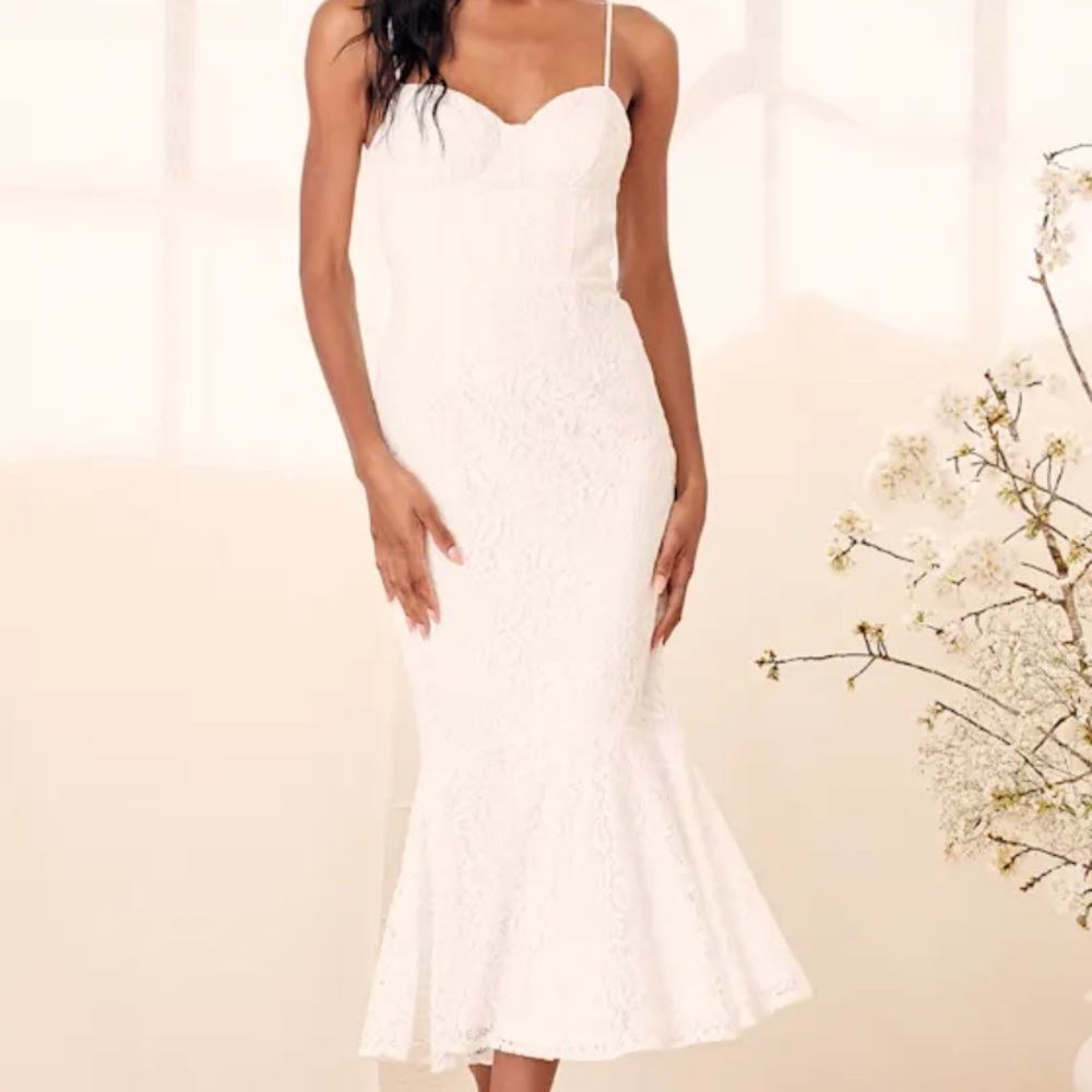 LULUS Found Your Love White Lace Sleeveless Trumpet Midi Corset Bustier Dress S